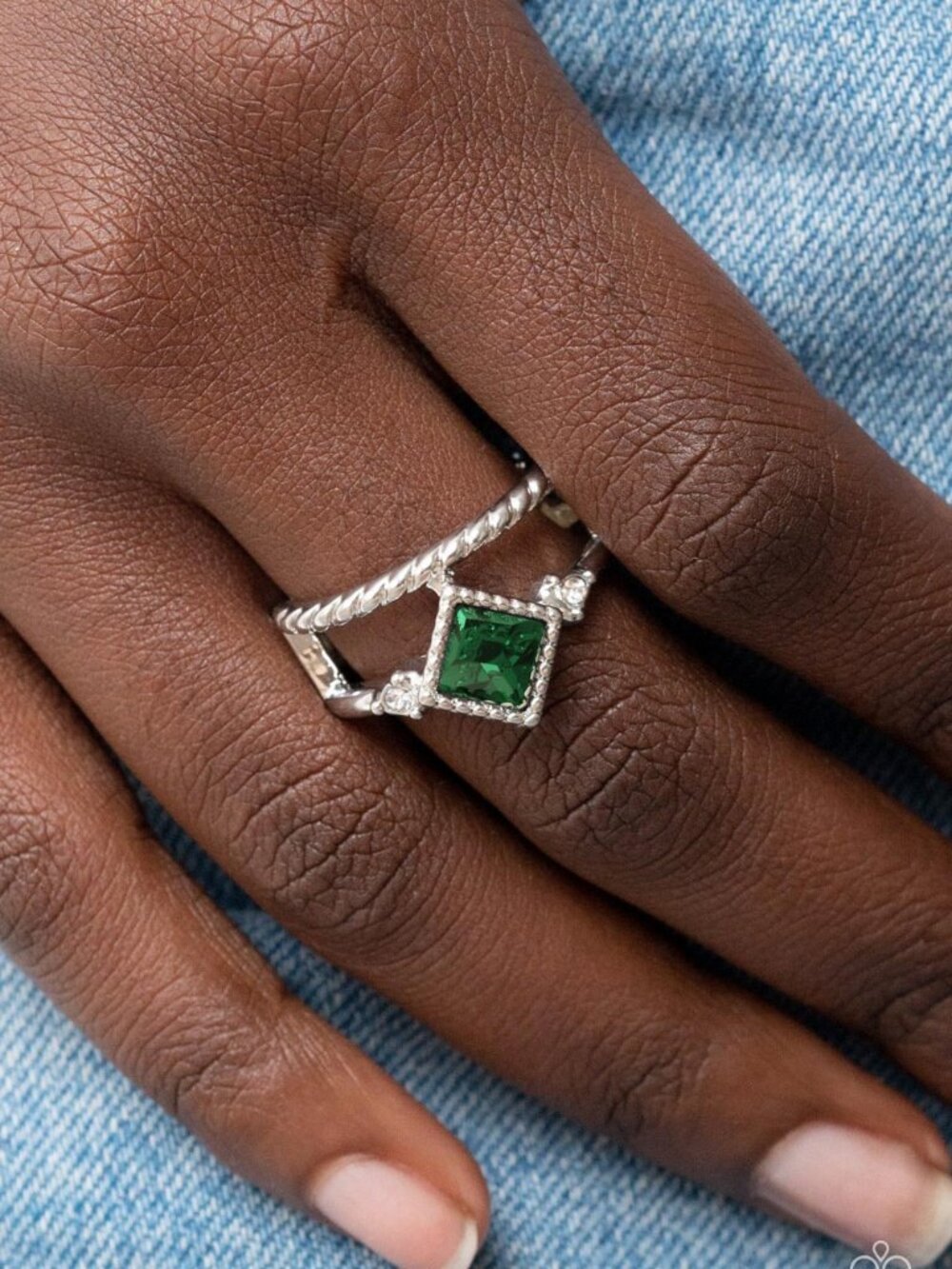 Paparazzi Jewelry Accessories - Angling for Attention - Green Ring - Vintage